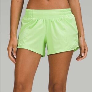 Lululemon Hotty Hot Low-Rise Lined Short 4"
Scream Green Light